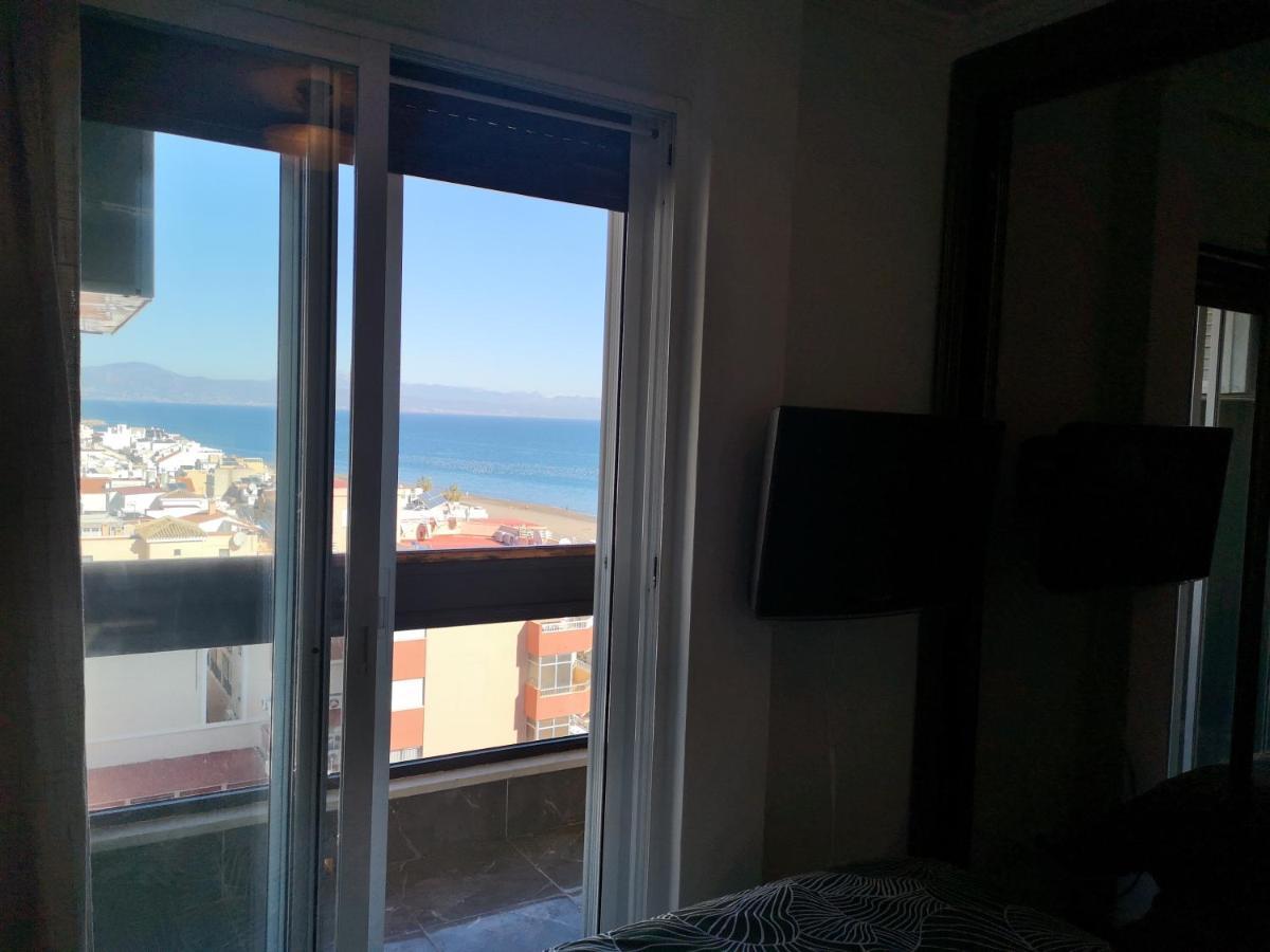 Apartamento 1ª Linea Playa Garaje Piscinas Terraza Torremolinos Luaran gambar